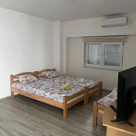 Filip House דירה *